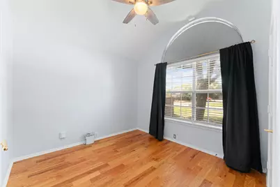 6903 Hawaii Lane, Arlington, TX 76016 - Photo 19