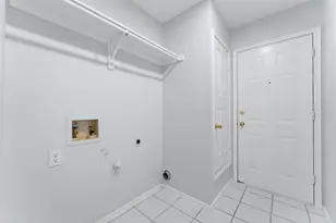 6903 Hawaii Ln, Arlington, TX 76016 - Photo 23