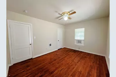 3109 Pioneer Street, Fort Worth, TX 76119 - Photo 11