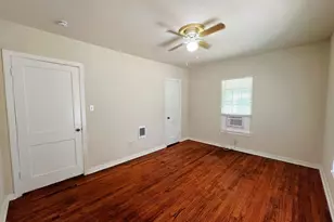 3109 Pioneer St, Fort Worth, TX 76119 - Photo 11