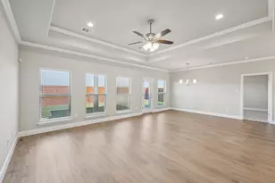 1033 Nighthawk Trl, Alvarado, TX 76009 - Photo 5