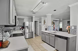 4600 Leslie Ln, Balch Springs, TX 75180 - Photo 21