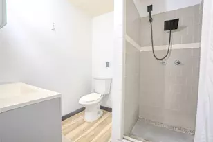 901 N Morris St, Gainesville, TX 76240 - Photo 27