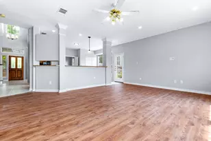 1404 Honey Locust Dr, Plano, TX 75023 - Photo 17