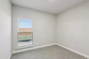 1037 Nighthawk Trl, Alvarado, TX 76009 - Photo 17