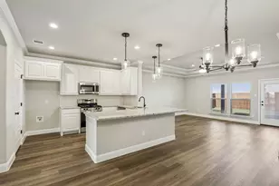 1037 Nighthawk Trl, Alvarado, TX 76009 - Photo 11