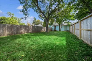 1011 S Armstrong Ave, Denison, TX 75020 - Photo 23