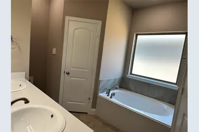 7817 Ashwood Drive, Greenville, TX 75402 - Photo 17