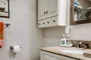 407 E Oakdale St, Keene, TX 76059 - Photo 17