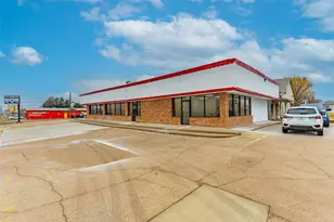 210 S Virginia St, Terrell, TX 75160 - Photo 1