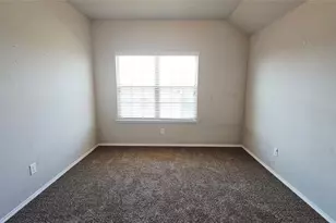 4740 Meadow Green Trail, Fort Worth, TX 76244 - Photo 17