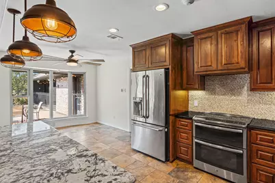 2312 Garden Lane, Arlington, TX 76015 - Photo 21