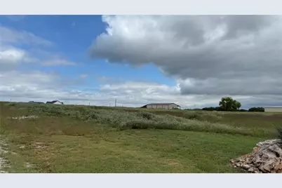 110 Rolling Ranch Boulevard, Alvord, TX 76225 - Photo 3