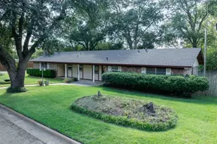319 Spruce St, Van, TX 75790 - Photo 1