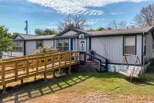 153 Canyon Valley Ln, Weatherford, TX 76085 - Photo 5