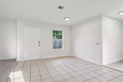 2714 Silkwood Street, Dallas, TX 75215 - Photo 19