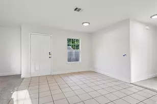 2714 Silkwood St, Dallas, TX 75215 - Photo 19