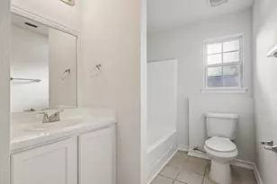 2714 Silkwood St, Dallas, TX 75215 - Photo 25