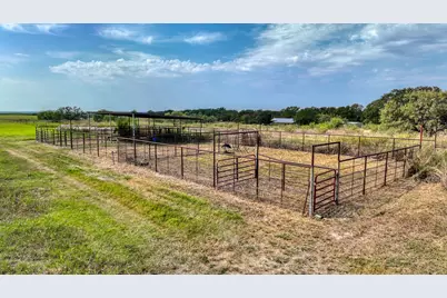 3810 Fairview Road, Millsap, TX 76066 - Photo 21