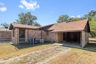 1810 9th Street, Brownwood, TX 76801 - Photo 15