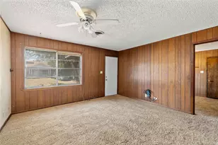 1810 9th St, Brownwood, TX 76801 - Photo 5