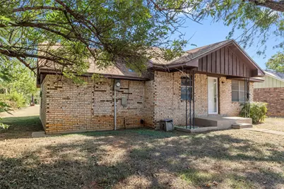 1810 9th Street, Brownwood, TX 76801 - Photo 3