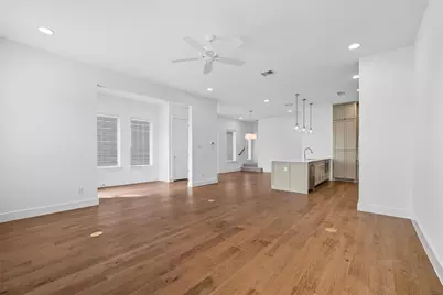 2312 Scenic Bluff Drive, Fort Worth, TX 76111 - Photo 9