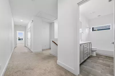 2312 Scenic Bluff Drive, Fort Worth, TX 76111 - Photo 19