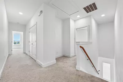 2312 Scenic Bluff Drive, Fort Worth, TX 76111 - Photo 21