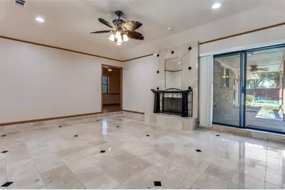 103 Meadowcreek Drive, Duncanville, TX 75137 - Photo 5