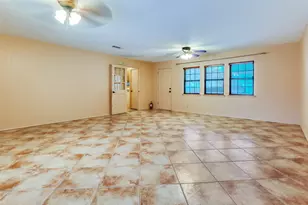 103 Meadow Creek Dr, Duncanville, TX 75137 - Photo 23