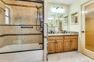 103 Meadow Creek Dr, Duncanville, TX 75137 - Photo 17