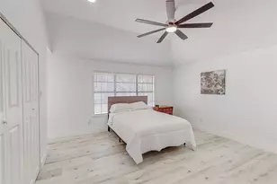 829 Lake Bluff Dr, Flower Mound, TX 75028 - Photo 11