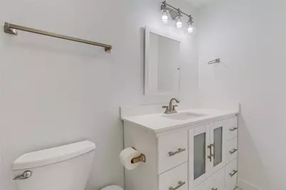 829 Lake Bluff Drive, Flower Mound, TX 75028 - Photo 23