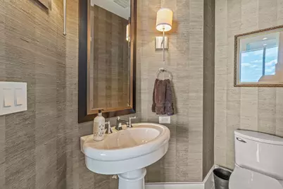 1301 Throckmorton Street #2402, Fort Worth, TX 76102 - Photo 19