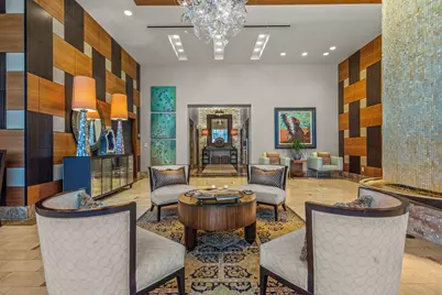 1301 Throckmorton Street #2402, Fort Worth, TX 76102 - Photo 3