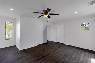 800 Edgar St, Greenville, TX 75401 - Photo 15