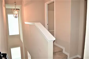 142 Barrington Ln, Lewisville, TX 75067 - Photo 7