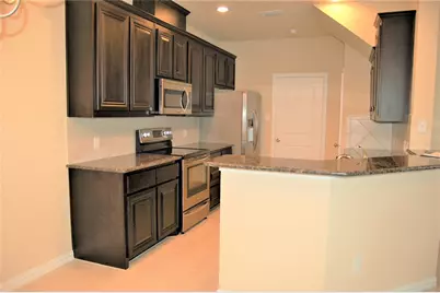 142 Barrington Lane, Lewisville, TX 75067 - Photo 5