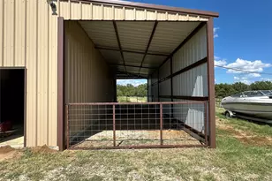 6551 Crooked Creek Rd, Bowie, TX 76230 - Photo 27