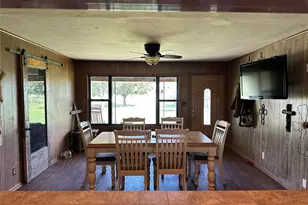 6551 Crooked Creek Rd, Bowie, TX 76230 - Photo 11