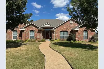 394 Sunland Park, Robinson, TX 76706 - Photo 1