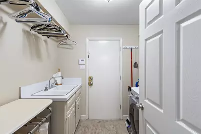 7138 Grand Oaks Road, Dallas, TX 75230 - Photo 29