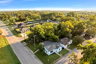 401 E Morton St, Denison, TX 75021 - Photo 23