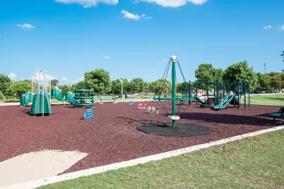 14845 Pensham Drive, Frisco, TX 75035 - Photo 37