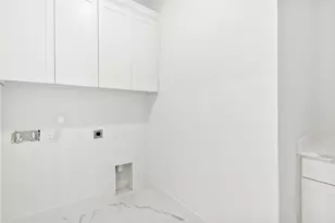 10434 Vinemont St, Dallas, TX 75218 - Photo 13