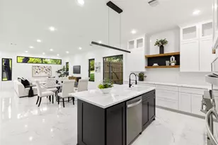 10434 Vinemont St, Dallas, TX 75218 - Photo 11