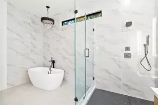 10434 Vinemont St, Dallas, TX 75218 - Photo 25