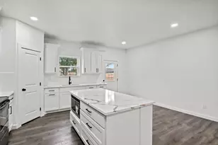 421 SW Co Rd 3050, Purdon, TX 76679 - Photo 15