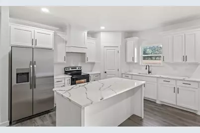 421 SW County Road 3050, Purdon, TX 76679 - Photo 13